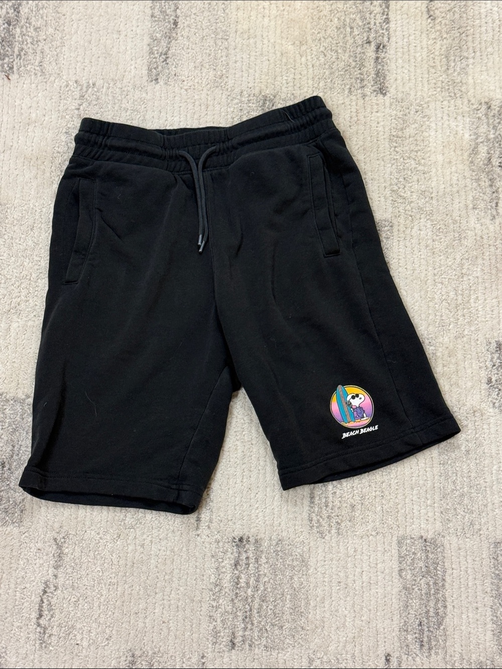 H&M Peanuts Black Athletic Shorts with Multicolor Snoopy Beach Beagle Logo